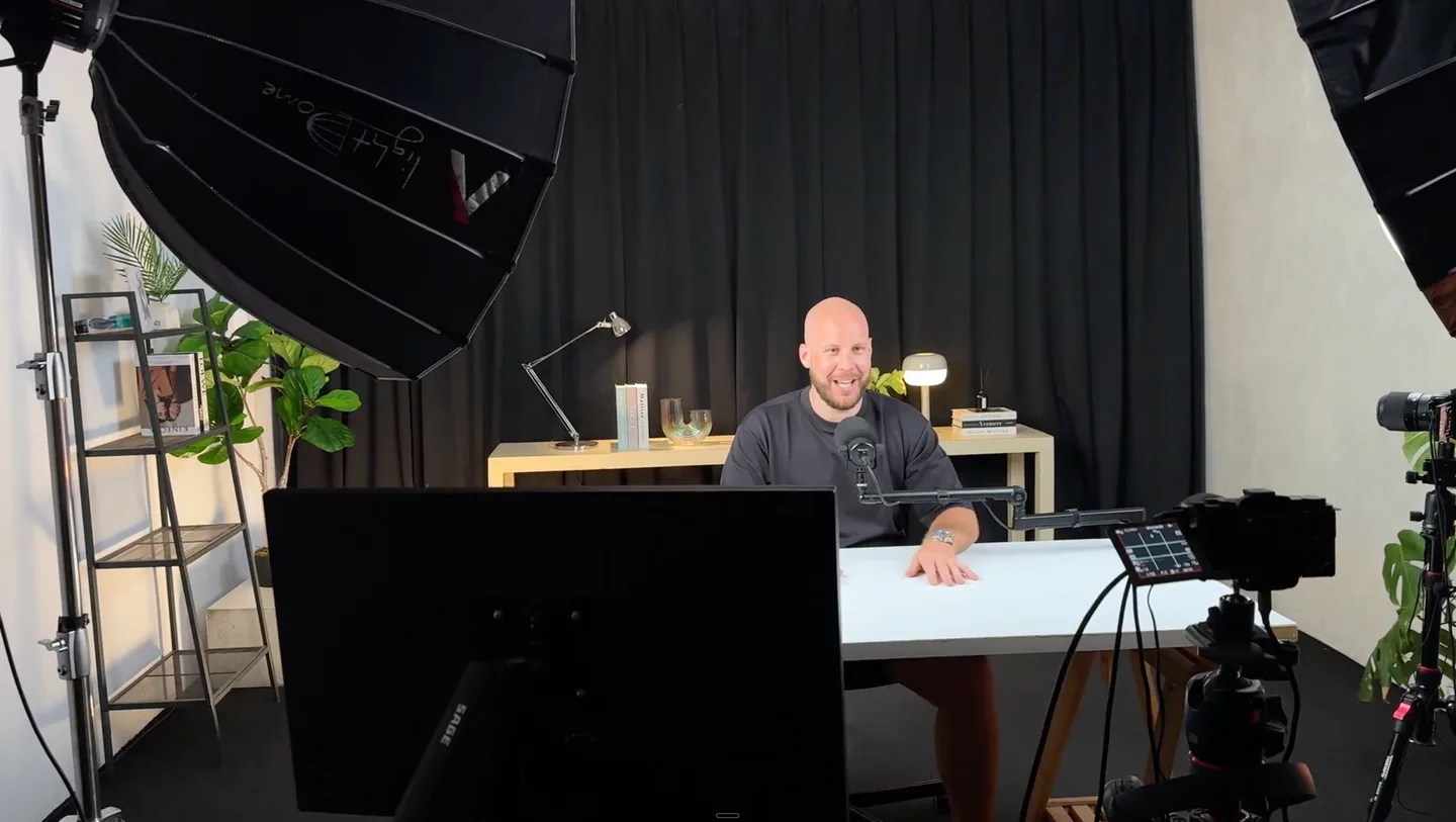 Behind the scenes in Roland's recording studio